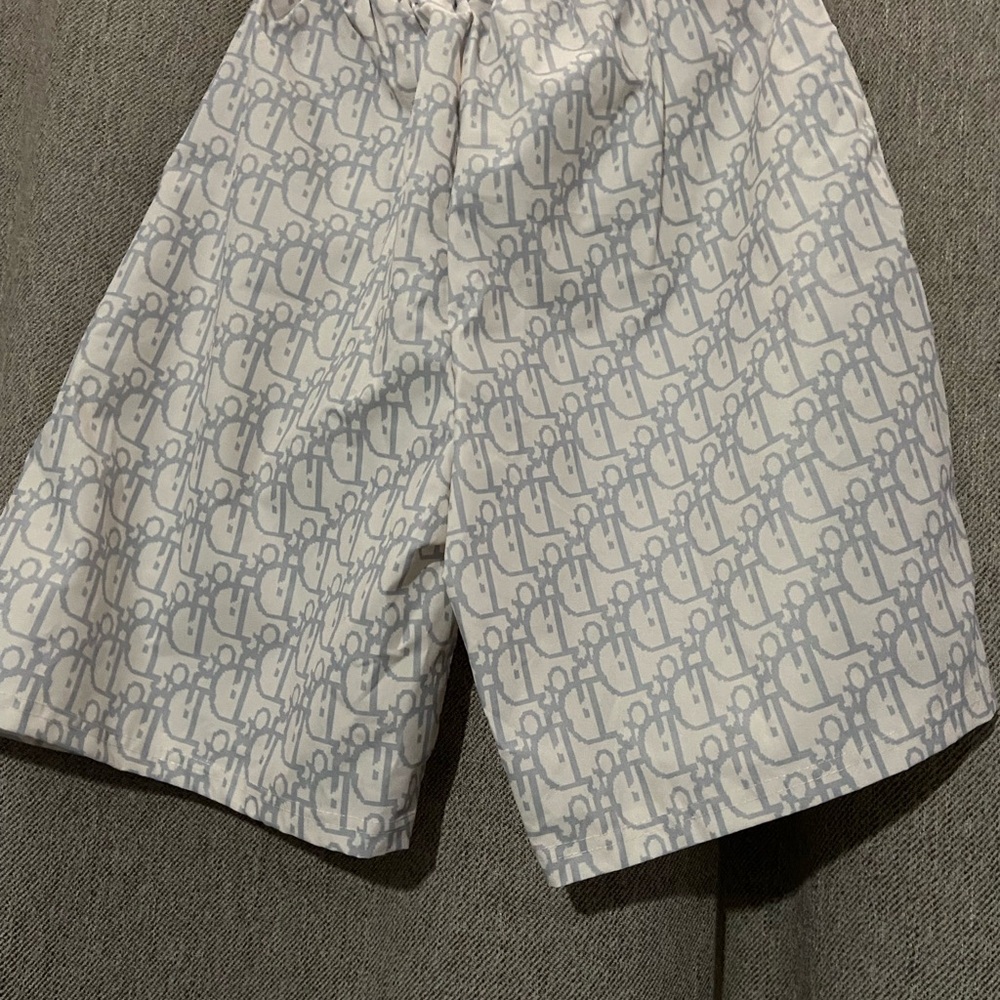 Stylish Gray Patterned Men Shorts